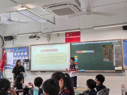 说明: 08ae8653ad01b4871a348360b794900
