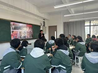 e37f92a75b3291b8ac6677f12824113