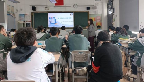 _cgi-bin_mmwebwx-bin_webwxgetmsgimg__&MsgID=8342879533380264764&skey=@crypt_66752a3d_df757df228e67095371efdf20ce9cf23&mmweb_appid=wx_webfilehelper