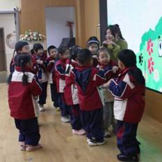 2d17a1dc4484f2442fa3b895b707d111